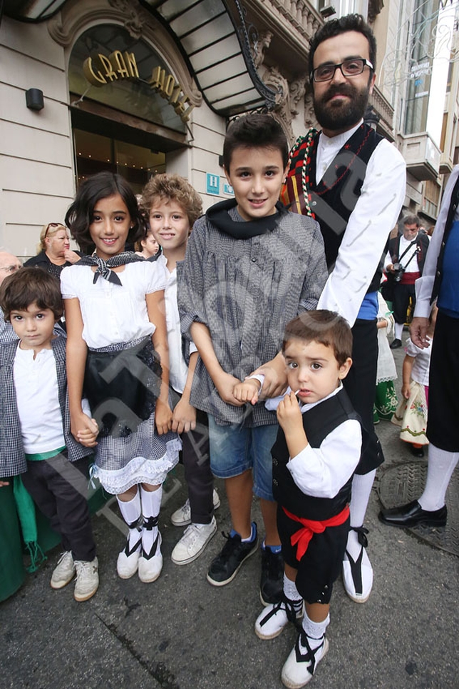 Cabalgata de apertura de la Feria 2015  / JOSÉ MIGUEL ESPARCIA