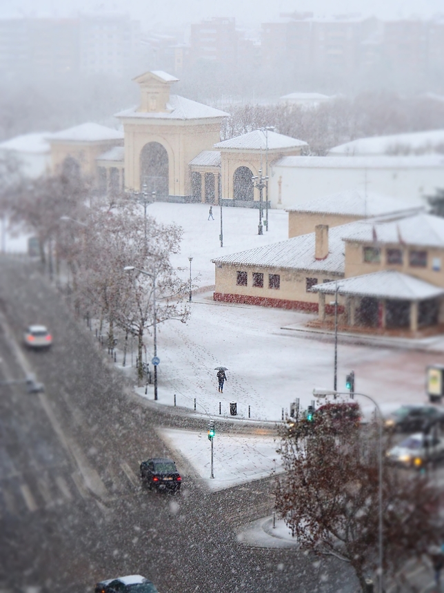 Fotografías de la nevada en la capital.   / INÉS ALFARO ANDÚJAR