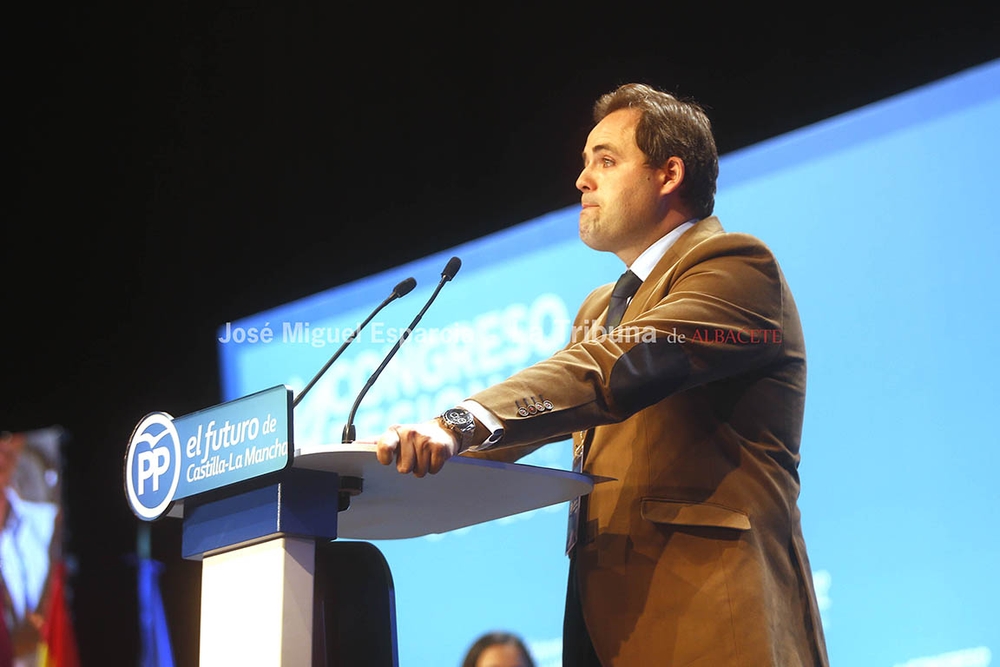 Francisco Núñez, elegido presidente del PP regional  / JOSÉ MIGUEL ESPARCIA