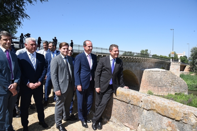 El Puente Árabe de Guadalajara se iluminará