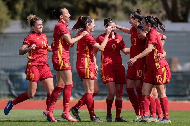 España se despide con buen sabor de boca de la Algarve Cup