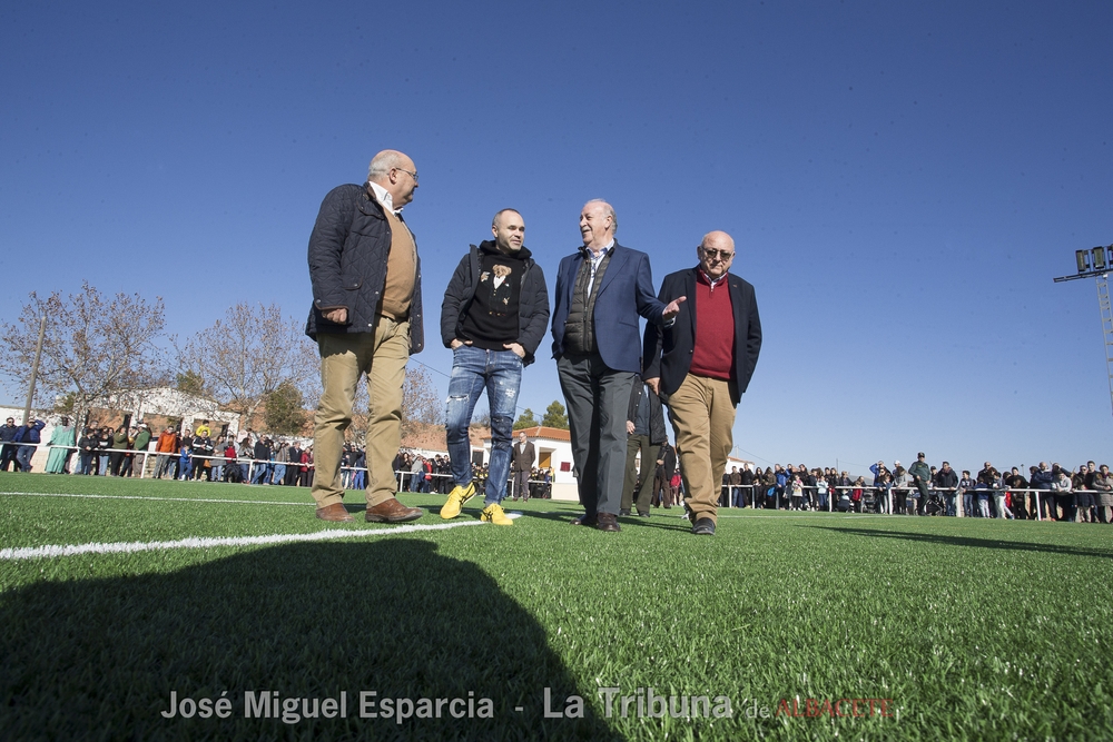 Iniesta y Del Bosque visitan Las Moreras  / JOSÉ MIGUEL ESPARCIA