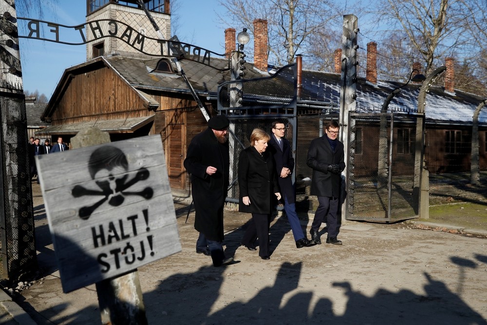 Merkel, en Auschwitz: 