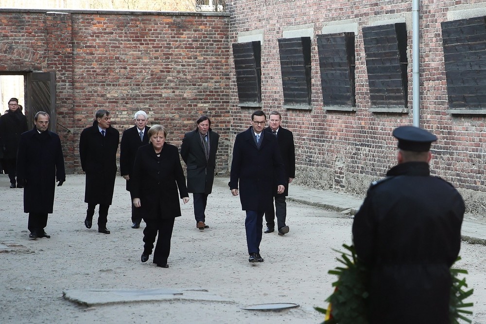 Merkel, en Auschwitz: 