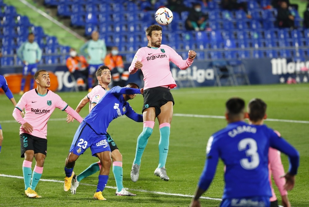 El Barça se estrella contra la telaraña de Bordalás