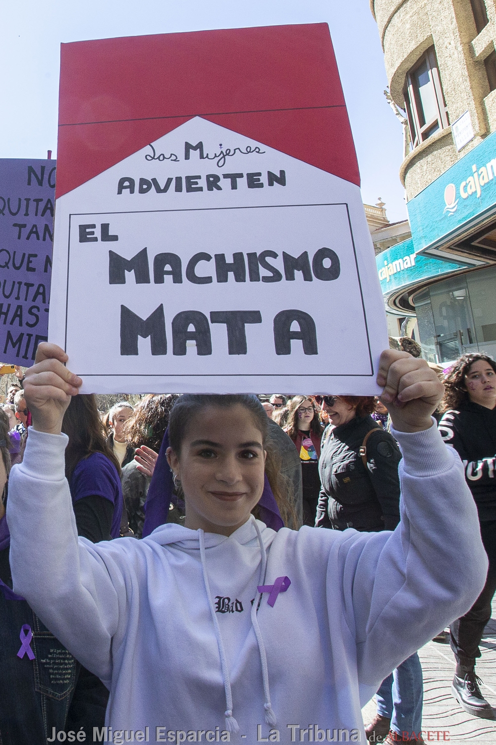 Gran participación en la manifestación por el 8-M de Albacete  / JOSÉ MIGUEL ESPARCIA