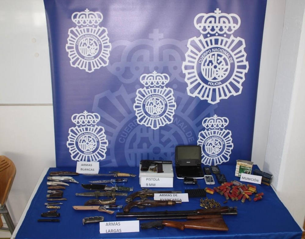 La Policía intercepta varias armas que iban a La Milagrosa