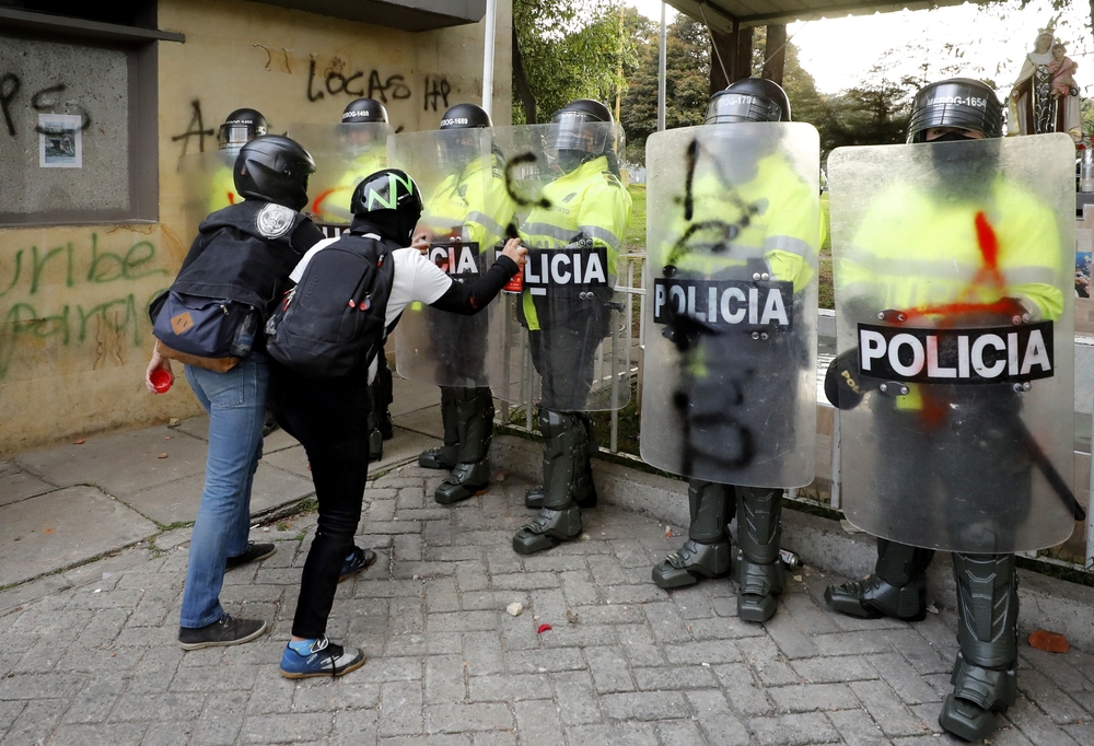 Segunda jornada de protestas contra la PolicÁ­a en Colombia  / MAURICIO DUENAS CASTAÑEDA