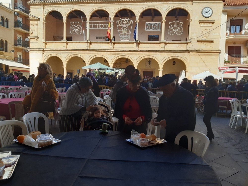Villarrobledo se volcó con AFA en la comida solidaria 