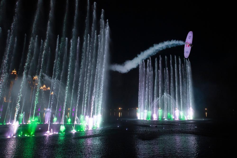 Un momento de la exhibición en la Palm Fountain de Dubai.