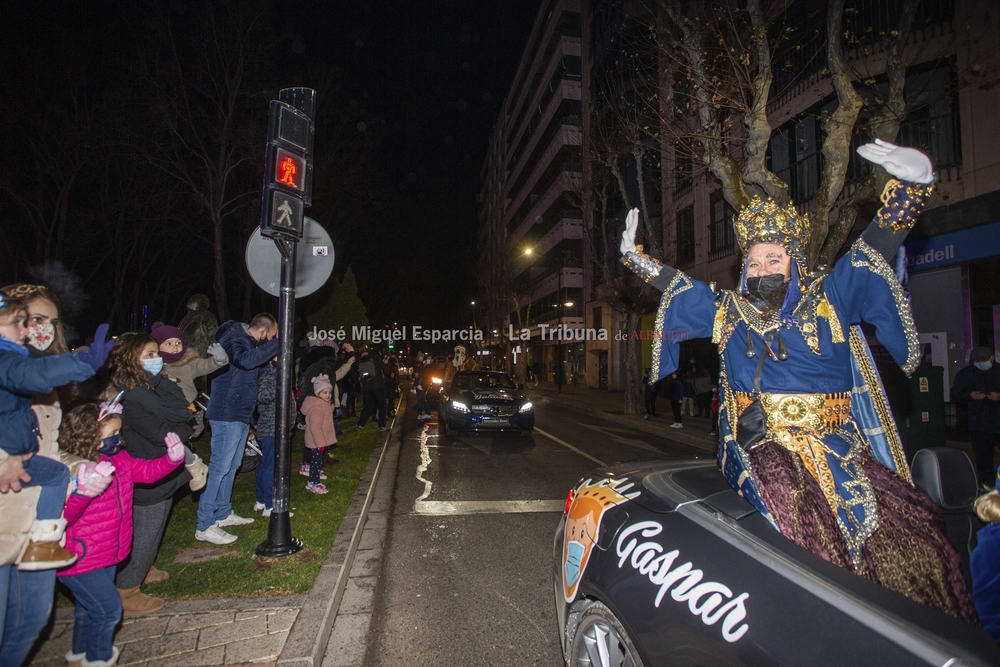 Melchor, Gaspar y Baltasar recorrieron las calles de Albacete  / JOSÉ MIGUEL ESPARCIA