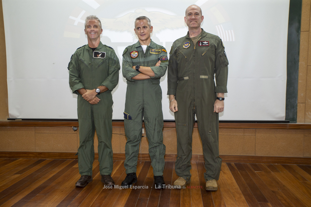 Media Day del TLP que se celebró en la Base Aérea de Los Llanos.  / JOSÉ MIGUEL ESPARCIA