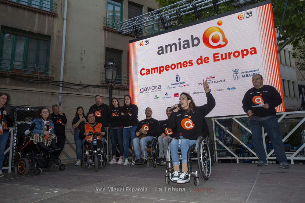 Imagen del acto celebrado hoy en la Plaza de la Constitución  / JOSÉ MIGUEL ESPARCIA