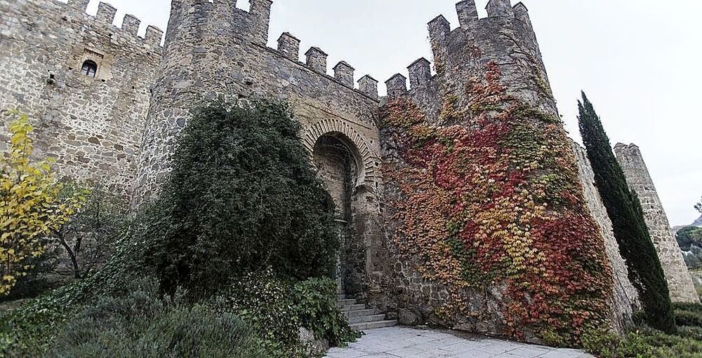 El castillo de San Servando, en Toledo, fue la segunda sede de las Cortes antes de su traslado definitivo al Convento de San Gil.