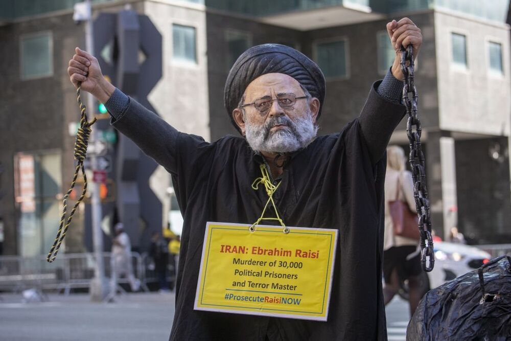 Iranian American Communities protest Iran President Ebrahim Raisi  / SARAH YENESEL