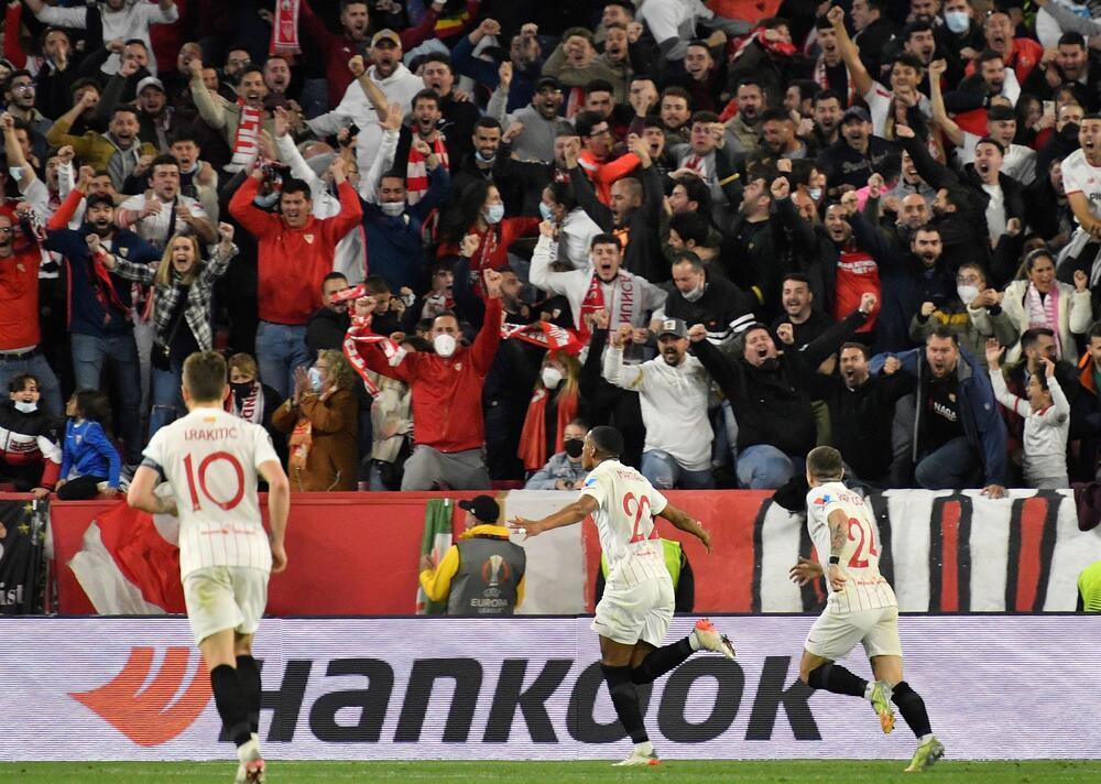 El Sevilla irá a Zagreb con una ventaja de dos goles