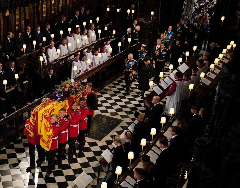 Windsor acoge el último homenaje público a Isabel II