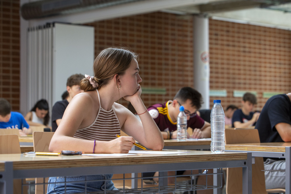 Inicio del examen de Inglés, el segundo del primer día de la EvAU en Albacete  / JOSÉ MIGUEL ESPARCIA