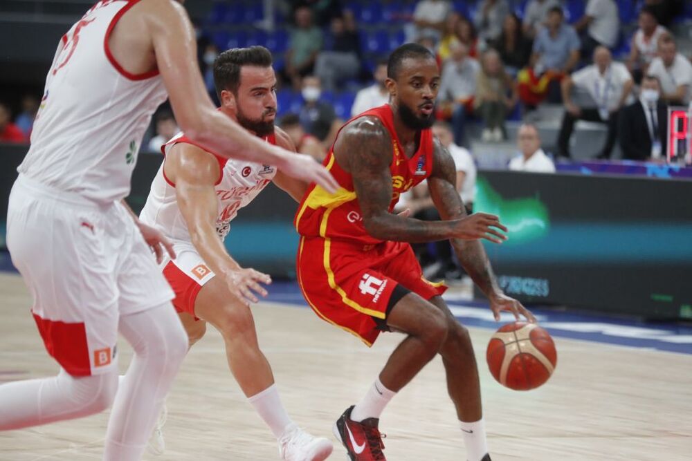 FIBA EuroBasket 2022 - Spain vs Turkey  / ZURAB KURTSIKIDZE