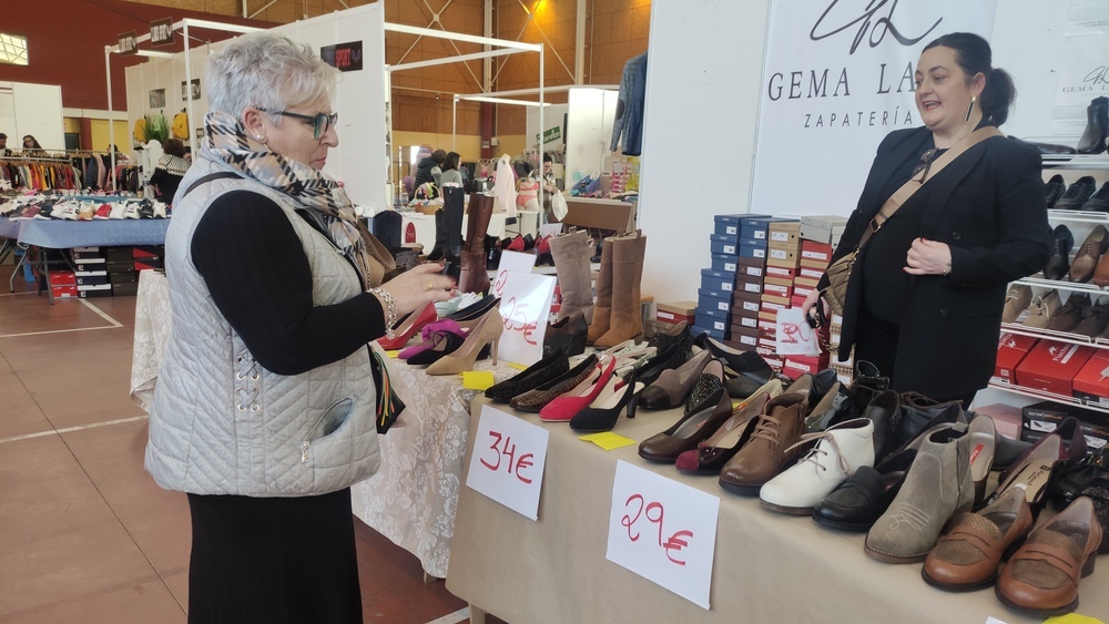 El comercio saca pecho en Villarrobledo para promocionarse 