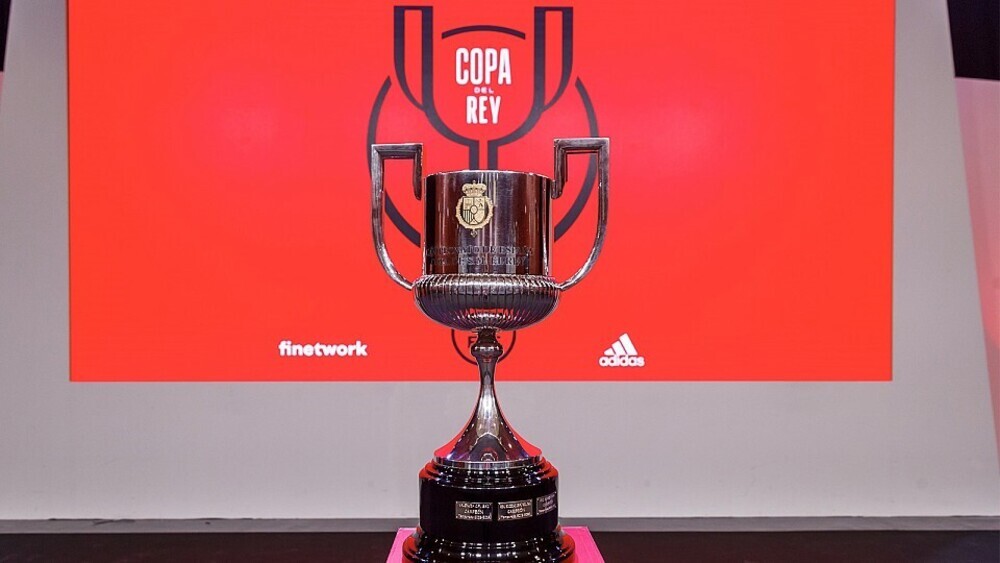 Trofeo de la Copa del Rey de la RFEF.