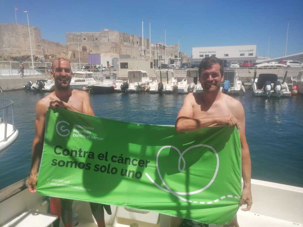 Mateo Córdoba y Javier Sevilla hicieron el cruce del Estrecho