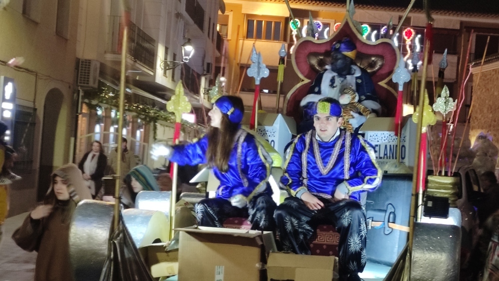 Reyes cargados de alegría y magia en Villarrobledo