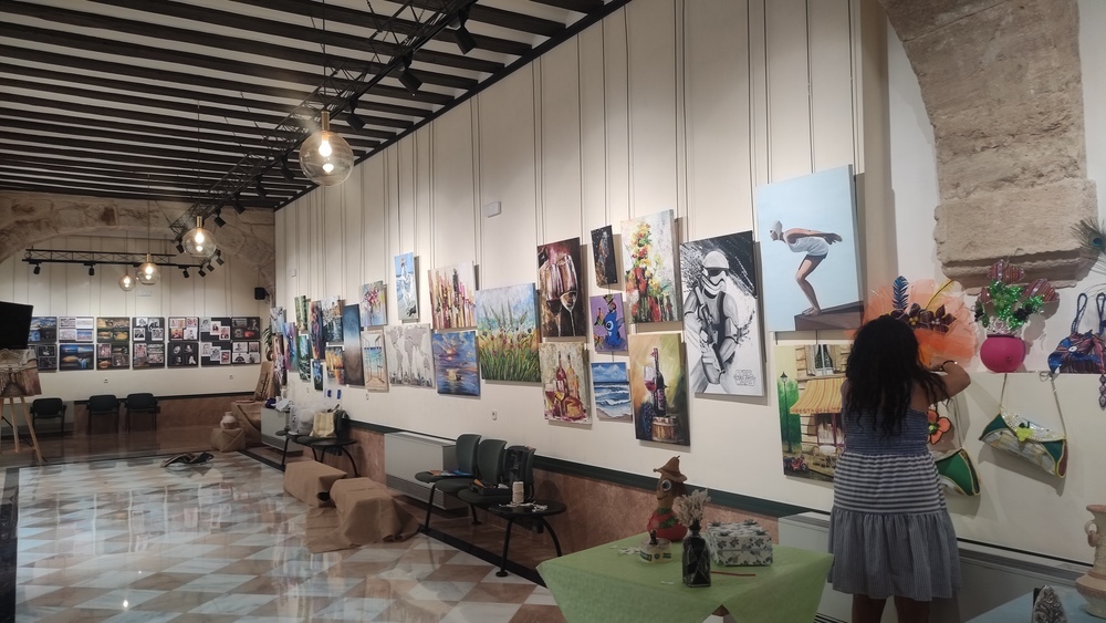 El Ayuntamiento de Villarrobledo expone artesanía para deleite