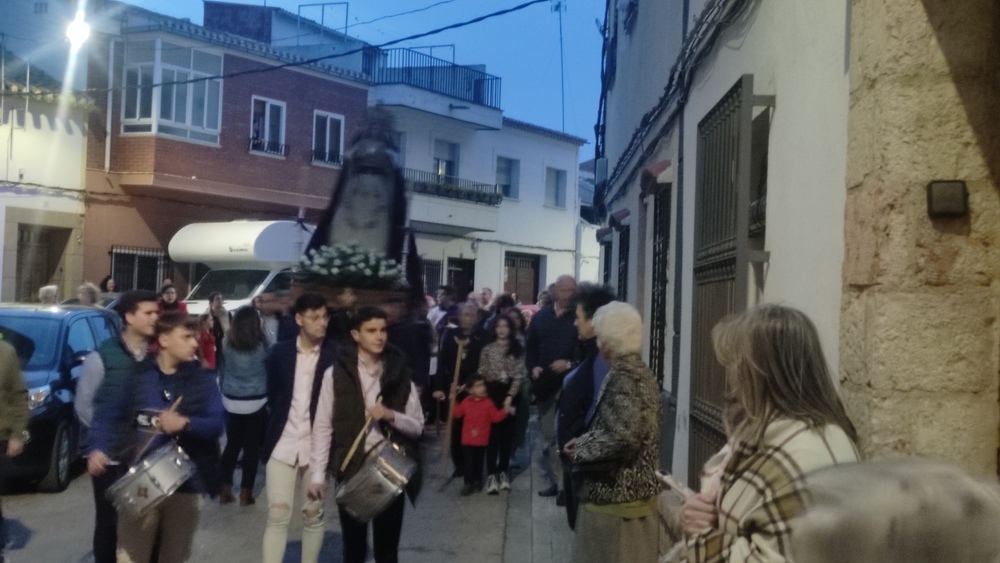 La virgen de los Dolores  procesionó para celebrar su día 