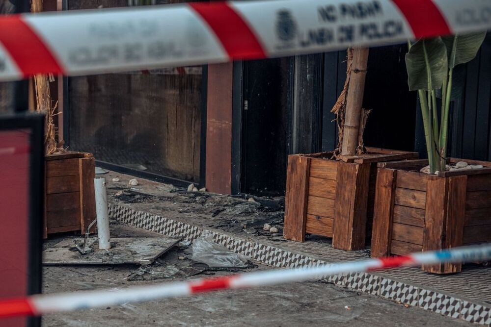 Dos muertos y 12 heridos al incendiarse un restaurante en Madrid