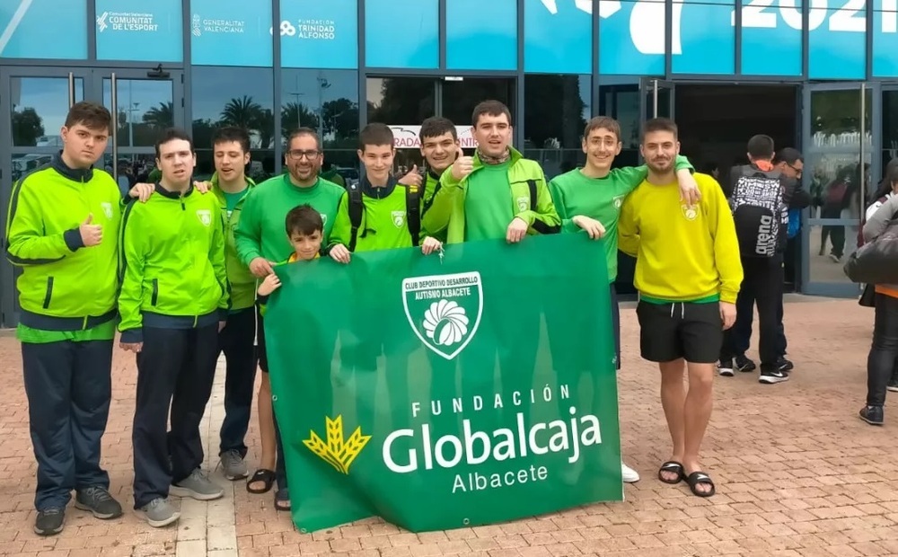 La expedición del Club Deportivo Desarrollo Autismo de Albacete en el Campeonato de España.