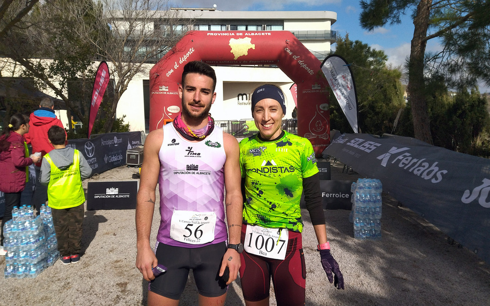 Rubén Rodríguez y Beatriz Román, ganadores del Trail de Jorquera.