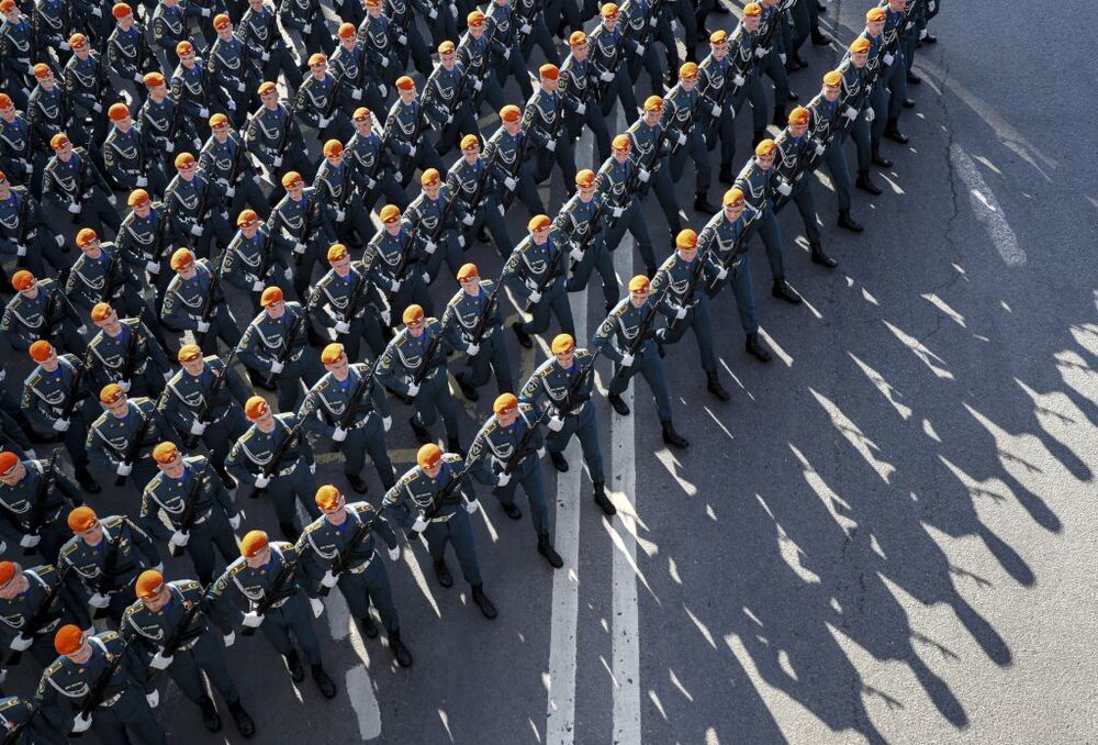 Victory Day parade in Moscow  / YURI KOCHETKOV