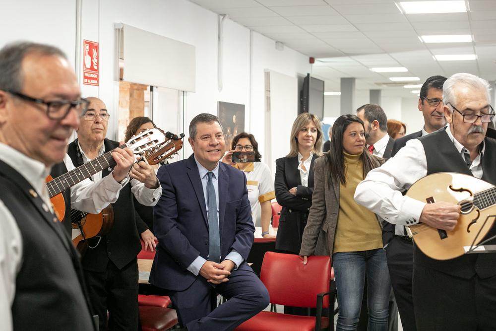 La Junta presume de ser la región que más invierte en mayores