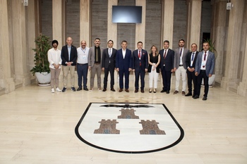 El alcalde recibe a una delegación turca