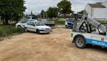 La Policía Local detiene a un conductor ebrio y sin permiso