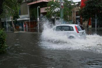 Al menos 18 muertos en inundaciones en Brasil