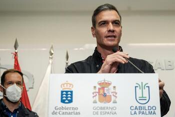Sánchez anuncia la agilización de ayudas para La Palma