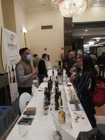 La DOP Jumilla presentó vinos dulces y de licor en Madrid
