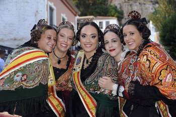 Almansa recupera el desfile inaugural de su Feria