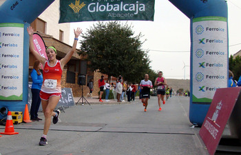 Rafael López y Eva Valera ganaron el primer 10K de Pozo Cañada