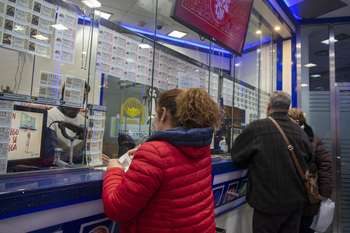 Los albacetenses gastan un 5,8% más en la Lotería de Navidad