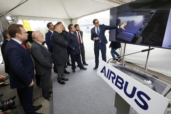 El alcalde, satisfecho por la inversión confirmada para Airbus