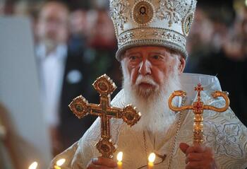 Ucrania arremete contra la Iglesia Ortodoxa vinculada a Rusia