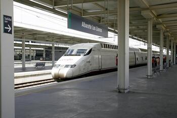 El trayecto entre Albacete y Murcia en AVE comenzará el día 20