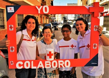Cruz Roja realiza una postulación en las fiestas de Tobarra