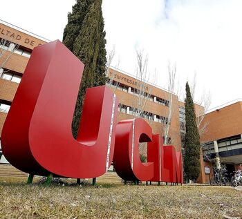 La UCLM convoca 28 becas para estudiantes de Máster Oficial