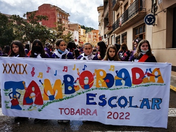 Tambor escolar y 104 horas ininterrumpidas en Tobarra