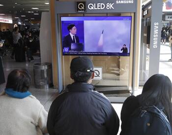 Seúl y Washington responden a Corea del Norte lanzando bombas