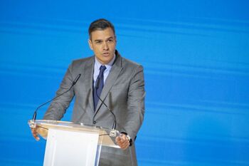 Sánchez presenta a España en Davos como alternativa al gas ruso